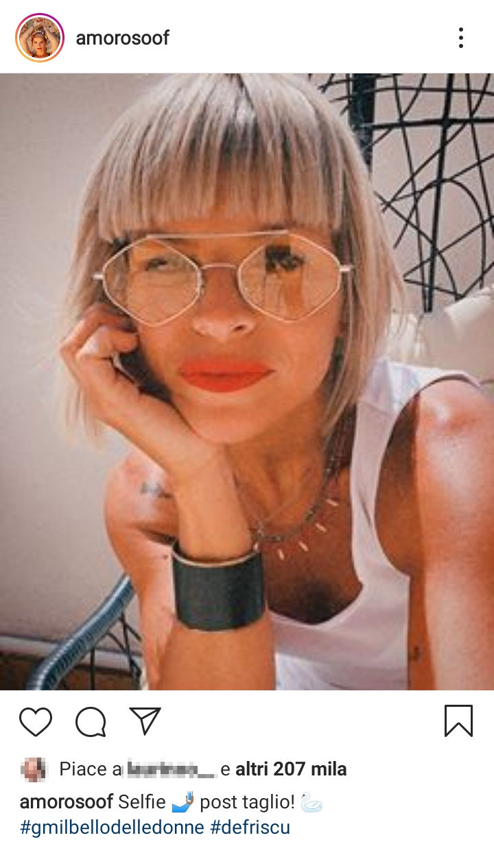 alessandra amoroso biondo platino