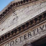 Pantheon, il significato della misteriosa iscrizione latina