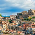 Case a 1 euro in Sicilia, l’affare si fa a Castiglione