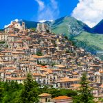 L'allettante proposta di un Borgo in Calabria