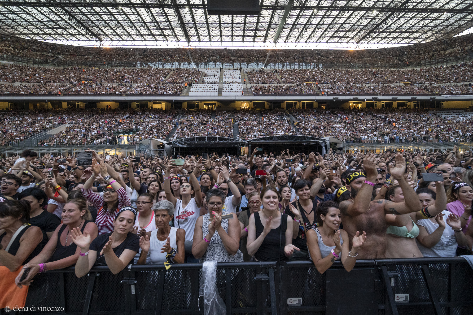 Ligabue allo Stadio San Siro le foto del concerto